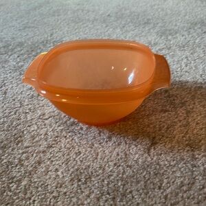 Tupperware orange heritage mixing bowl